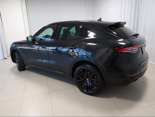 2022 Maserati Levante Modena