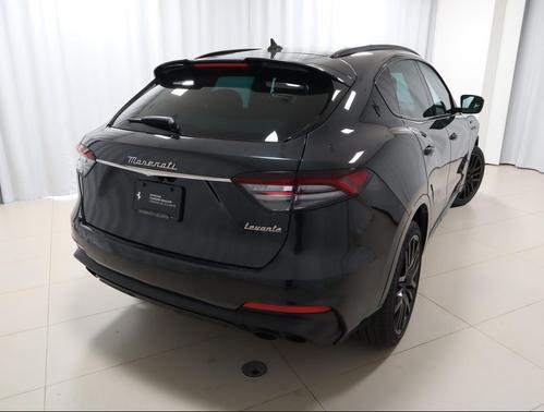 2022 Maserati Levante Modena