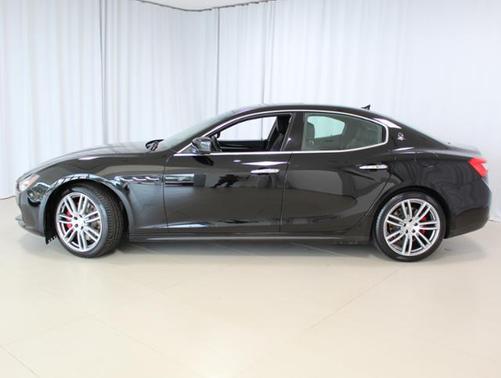 2016 Maserati Ghibli S