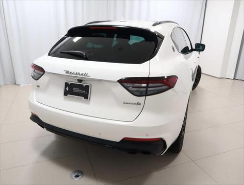 2021 Maserati Levante Base
