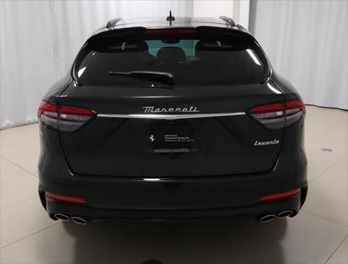 2022 Maserati Levante Modena