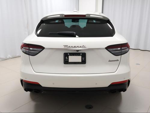 2022 Maserati Levante Modena