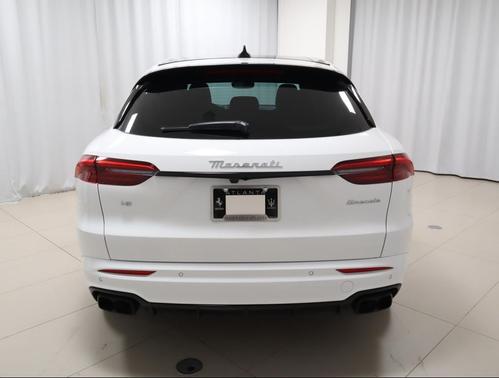 2026 Maserati Grecale Modena