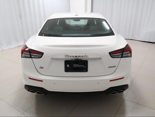 2024 Maserati Ghibli Modena