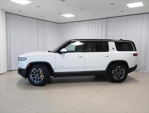 2023 Rivian R1S Adventure