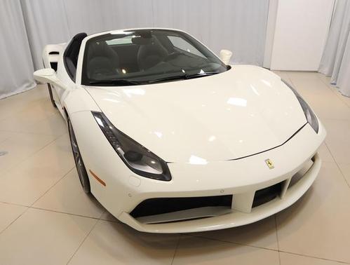 2018 Ferrari 488 Spider Base