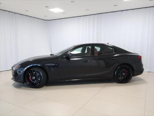 2022 Maserati Ghibli Modena