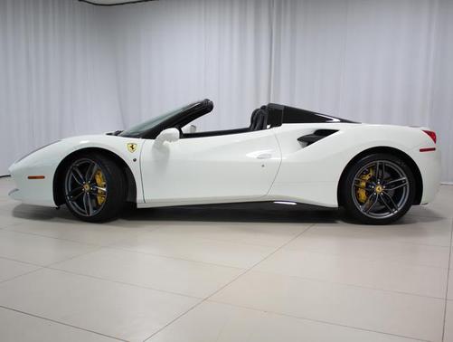 2018 Ferrari 488 Spider Base