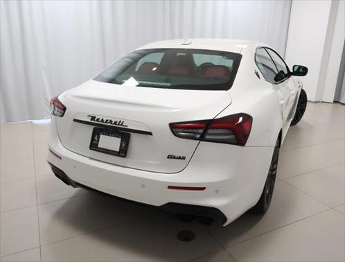 2022 Maserati Ghibli Modena