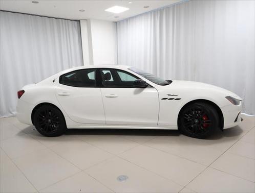 2022 Maserati Ghibli Modena