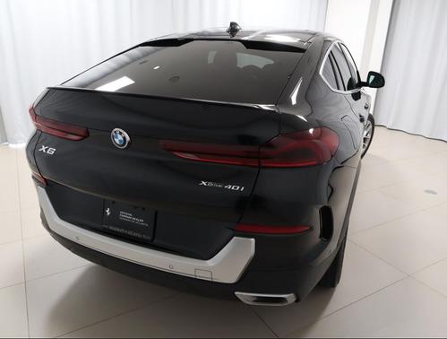 2023 BMW X6 xDrive40i