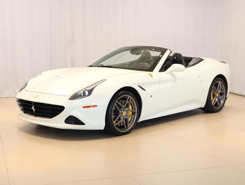 2016 Ferrari California T