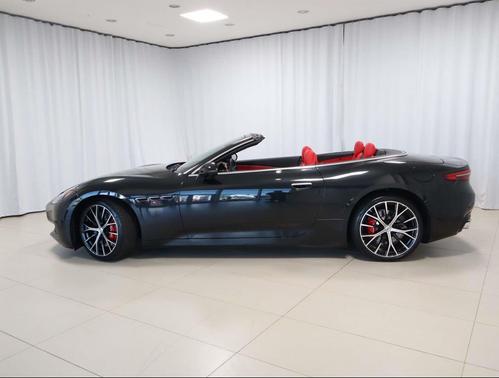 2026 Maserati GranCabrio Base