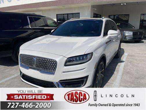 White Platinum Metallic Tri-Coat 2019 Lincoln Nautilus Reserve