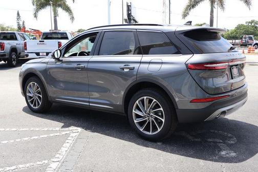 Asher Gray Metallic Clearcoat 2026 Lincoln Corsair Premiere