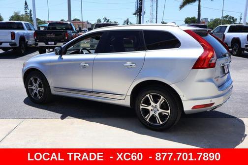 Bright Silver Metallic 2015 Volvo XC60 T6