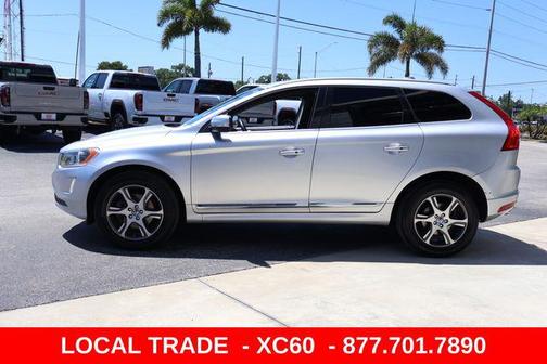 Bright Silver Metallic 2015 Volvo XC60 T6