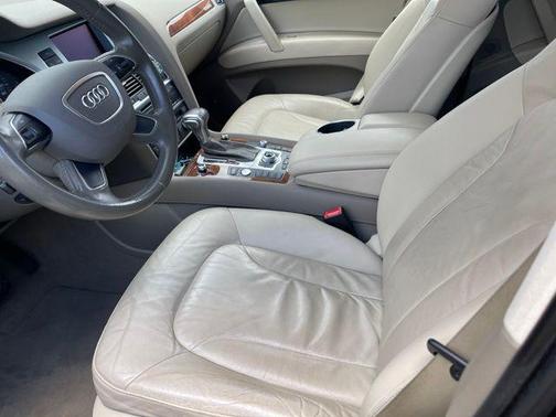 Atlantis Blue Metallic 2015 Audi Q7 3.0T Premium