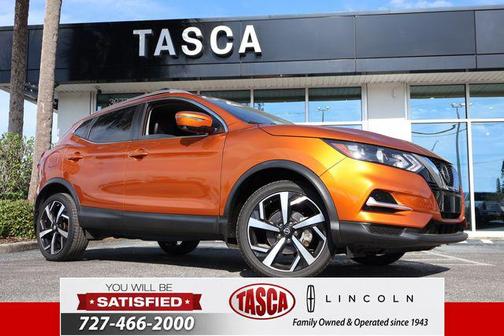 Monarch Orange Metallic 2021 Nissan Rogue Sport SL