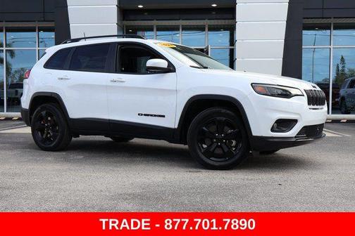 Bright White Clearcoat 2021 Jeep Cherokee Altitude