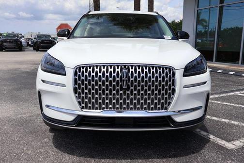 pristine white metallic tri-coat 2026 Lincoln Corsair Premiere
