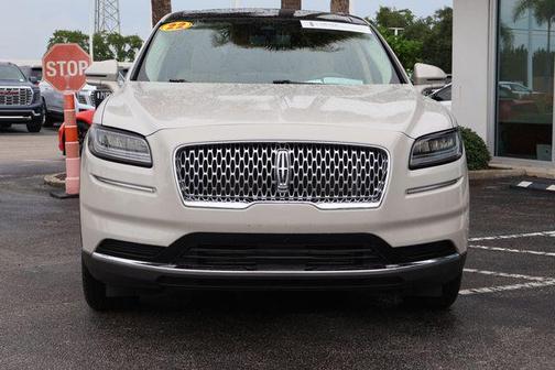 Ceramic Pearl Metallic Tinted Clearcoat 2022 Lincoln Nautilus Reserve