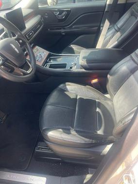 Ceramic Pearl Metallic Tri-Coat 2023 Lincoln Aviator Reserve AWD