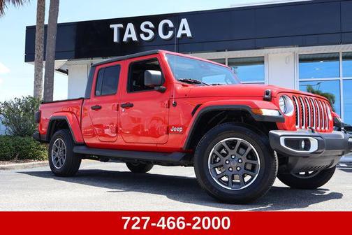 Firecracker Red Clearcoat 2020 Jeep Gladiator Overland