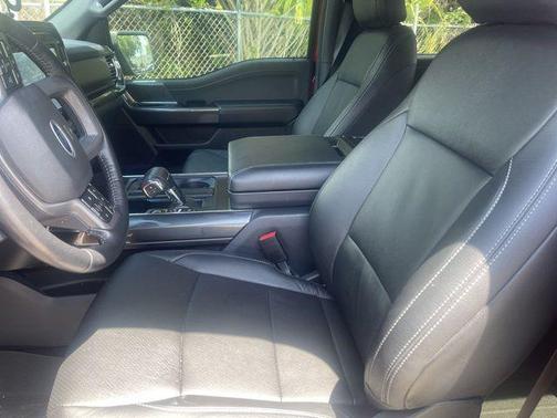 Rapid Red Metallic Tinted Clearcoat 2021 Ford F-150 XLT
