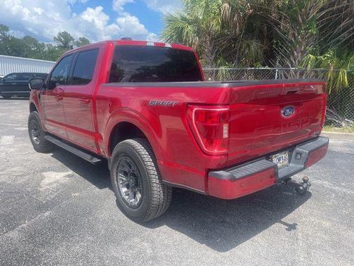 Rapid Red Metallic Tinted Clearcoat 2021 Ford F-150 XLT