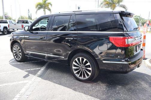 Infinite Black 2020 Lincoln Navigator Reserve