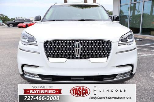 White 2022 Lincoln Aviator Reserve AWD
