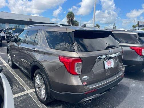 Stone Gray Metallic 2021 Ford Explorer King Ranch