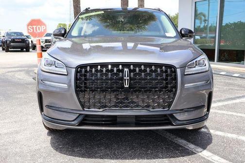 Asher Gray Metallic Clearcoat 2025 Lincoln Corsair Reserve