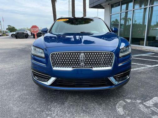 Artisan Blue 2020 Lincoln Nautilus Reserve