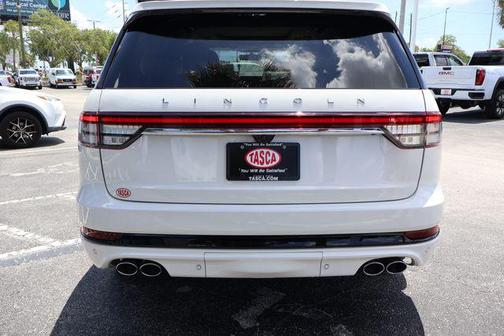Pristine White Metallic Tri-Coat 2023 Lincoln Aviator Grand Touring AWD