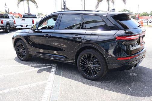 Infinite Black Metallic Clearcoat 2025 Lincoln Corsair Grand Touring