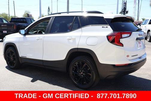 Summit White 2024 GMC Terrain SLE