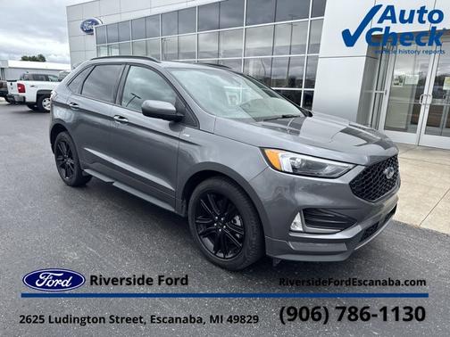 2022 Ford Edge 