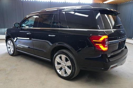 Black Metallic 2024 Ford Expedition Platinum