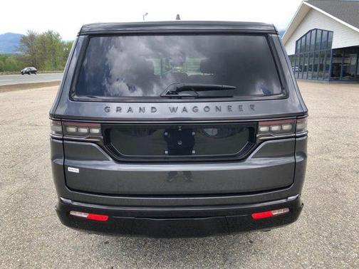 2024 Jeep Grand Wagoneer L Series II