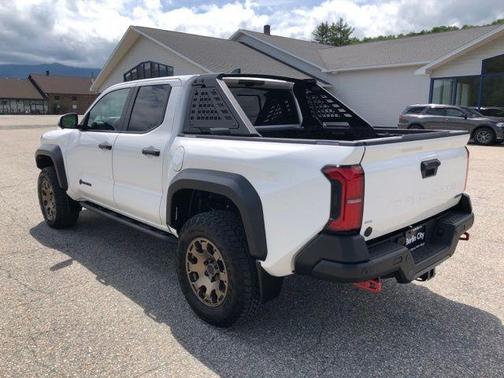 2024 Toyota Tacoma Hybrid Trailhunter