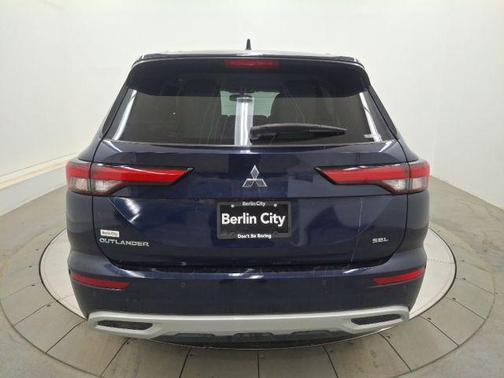 2022 Mitsubishi Outlander SEL