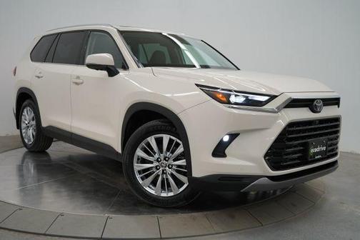 Cream 2024 Toyota Grand Highlander