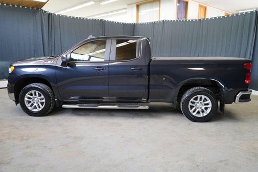 Dark Ash Metallic 2023 Chevrolet Silverado 1500 LT