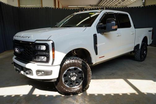 White Metallic 2025 Ford F-250 Lariat