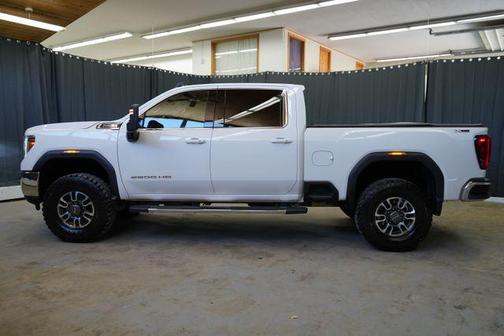 Summit White 2021 GMC Sierra 2500 SLE
