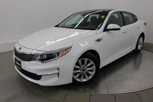 Snow White Pearl 2016 Kia Optima EX
