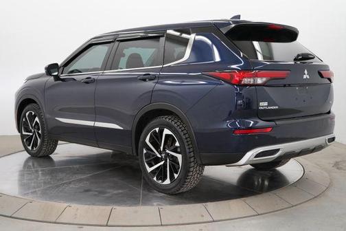 2023 Mitsubishi Outlander SE Special Edition