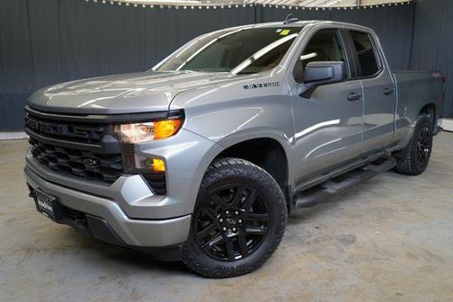 Sterling Gray Metallic 2024 Chevrolet Silverado 1500 Custom